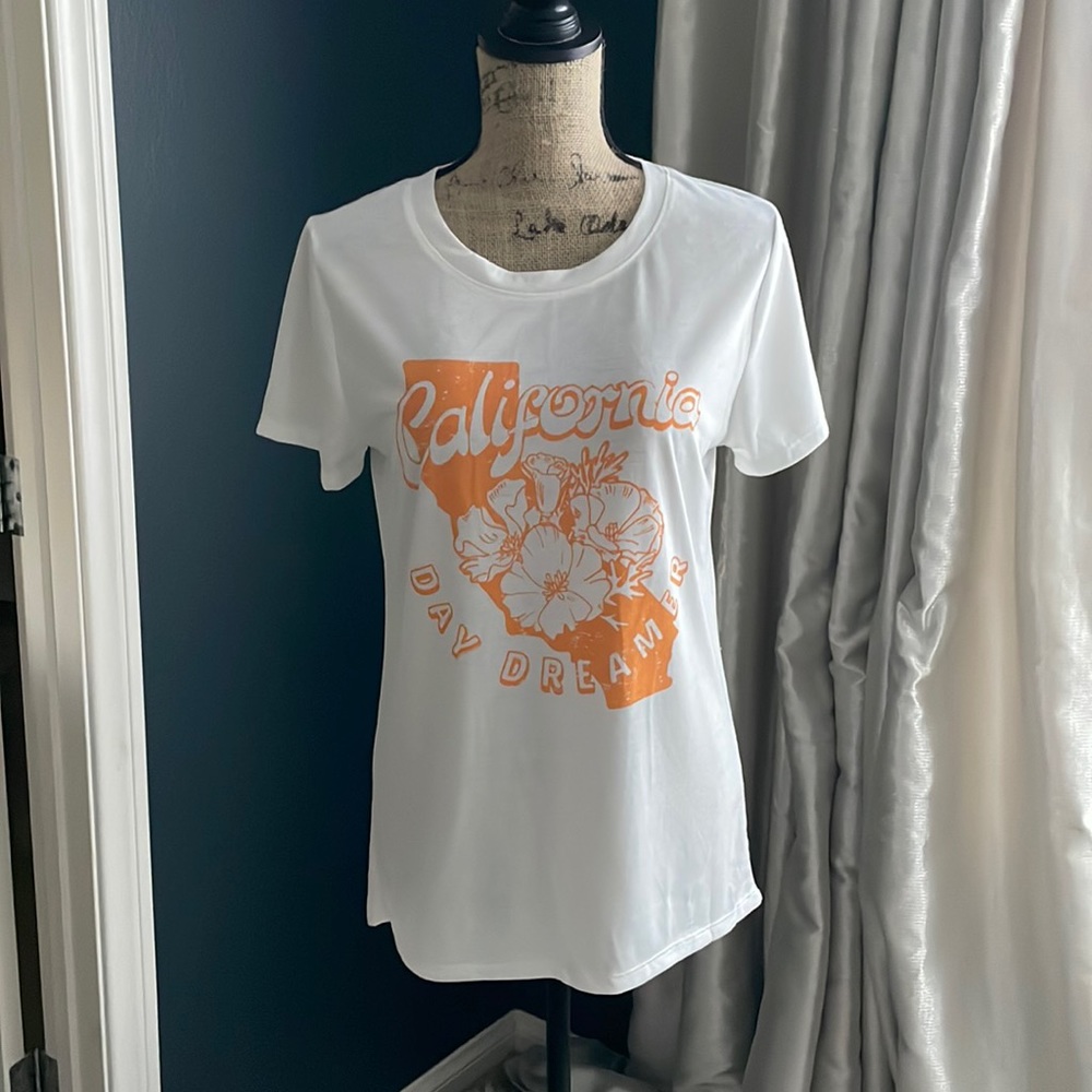 White California Dreamer Graphic T-Shirt Size Large